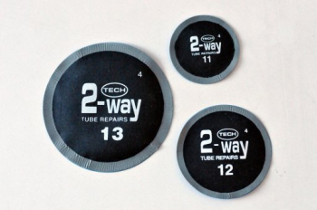11 TECH 2 WAY TUBE SMALL ROUND PATCH 45MM