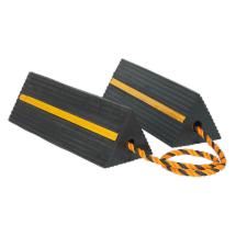 HEAVY DUTY RUBBER WHEEL CHOCKS 8KG PAIR 455 X 155 X 140MM HEAVY DUTY RUBBER WHEEL CHOCKS 8KG PAIR 455 X 155 X 140MM