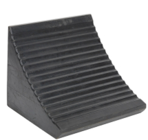 HEAVY DUTY RUBBER WHEEL CHOCK 13.5KG 300 X 255 X 300MM HEAVY DUTY RUBBER WHEEL CHOCK 13.5KG 300 X 255 X 300MM